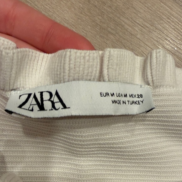 Zara White Ruffle Crop Top - Picture 2 of 3
